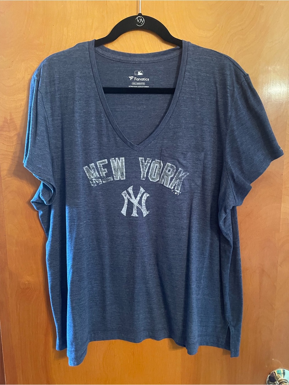 Fanatics Navy New York Yankees V-Neck Tee